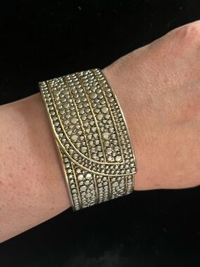 Park Lane Entourage Bracelet hinged cuff